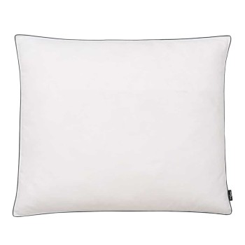 2 db fehér toll- és pehelypárna 70 x 60 cm
