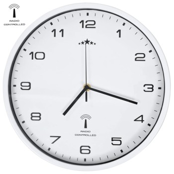 Fehér színű rádióvezérelt falióra kvarcszerkezettel 31 cm