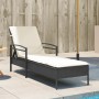 Fekete polyrattan napozóágy párnával 63x200x81 cm