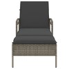 Szürke polyrattan napozóágy párnával 63x200x81 cm