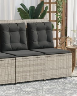 Világosszürke polyrattan dönthető kerti kanapé párnákkal