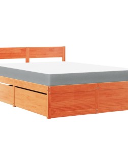 Viaszbarna tömör fenyőfa ágy fiókokkal és matraccal 120x190 cm