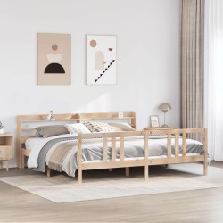 Tömör fenyőfa ágykeret fejtámlával 200 x 200 cm