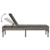 Szürke polyrattan napozóágy párnával 55x200x44 cm