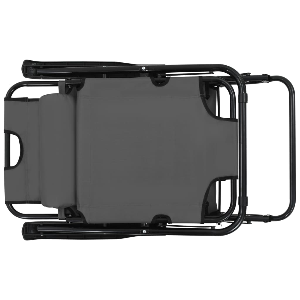 2 db szürke összecsukható acél napozóágy lábtartóval