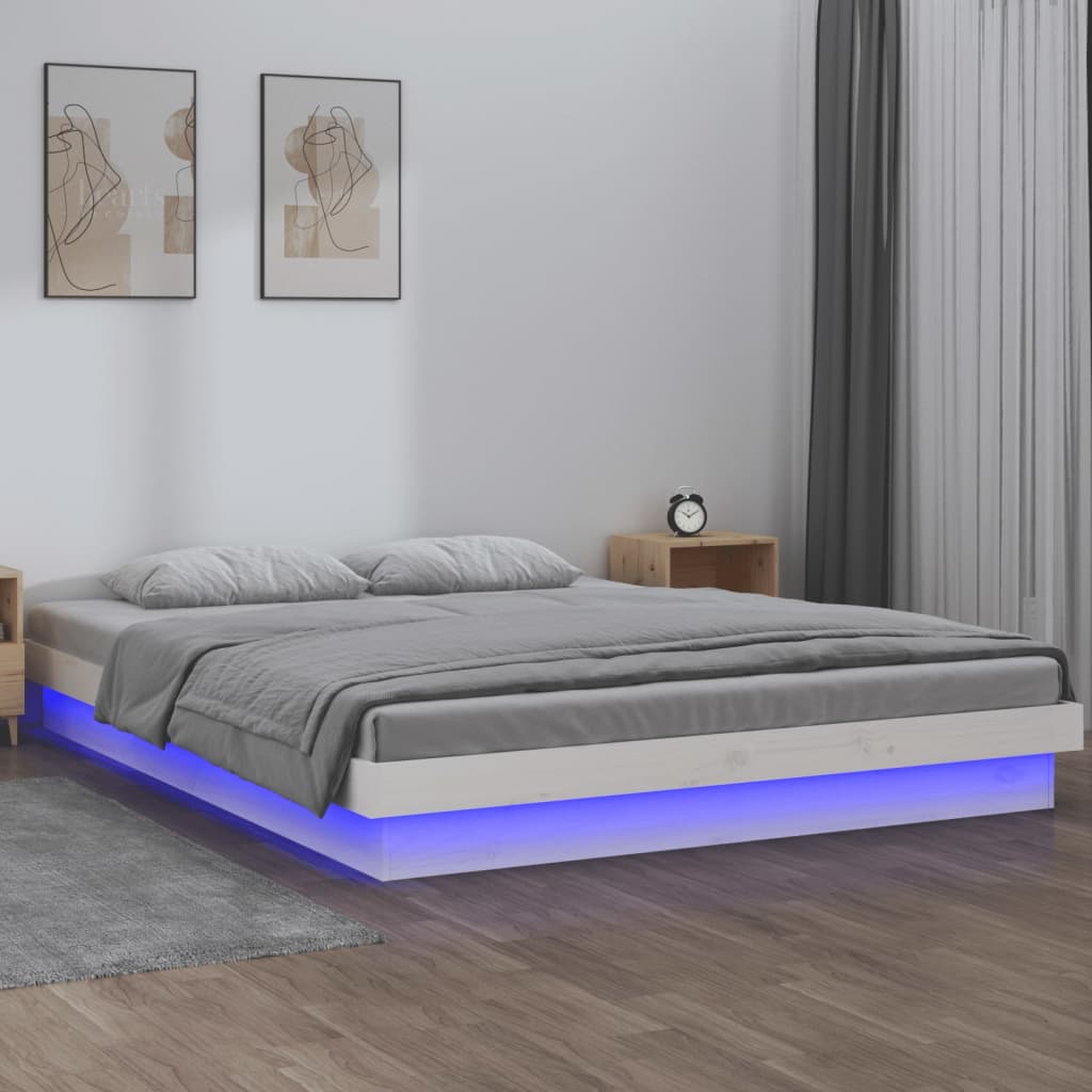 Fehér tömör fa ágykeret led-ekkel 135 x 190 cm (4ft6 double)