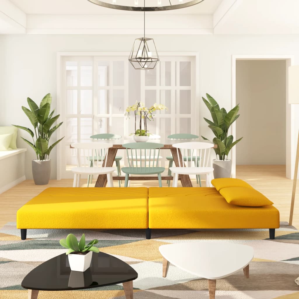 Kétszemélyes sárga bársony kanapéágy két párnával