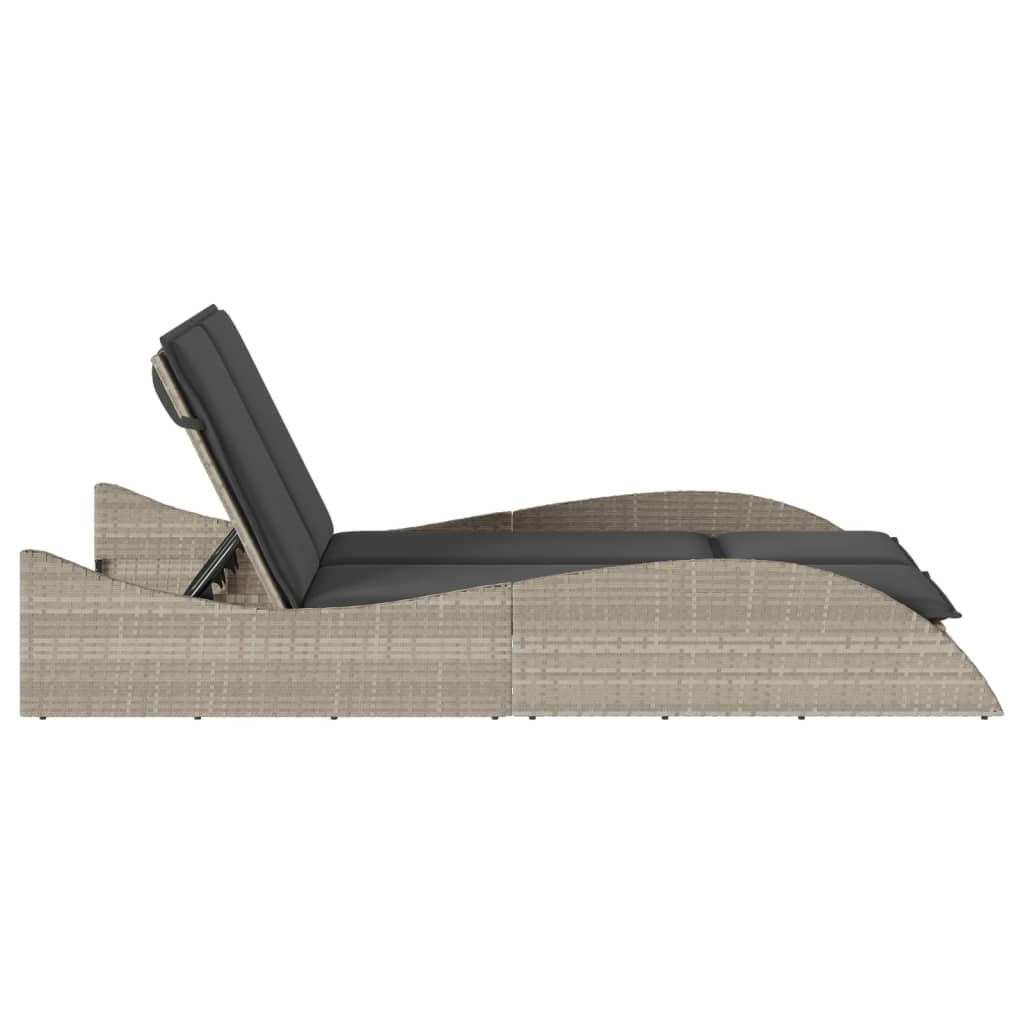 Világosszürke polyrattan napozóágy párnákkal 114x205x73 cm