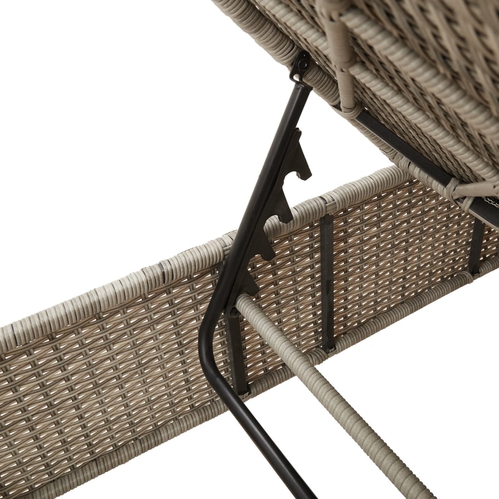 Világosszürke polyrattan napozóágy párnával