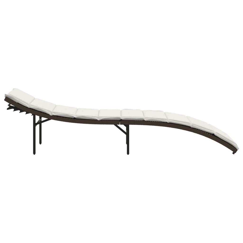 2 db barna polyrattan napozóágy párnával
