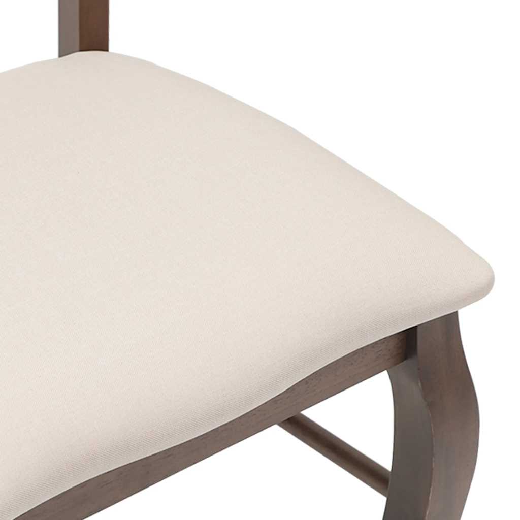 2 db barna tömörfa gumiból készült étkezőszékek párnákkal